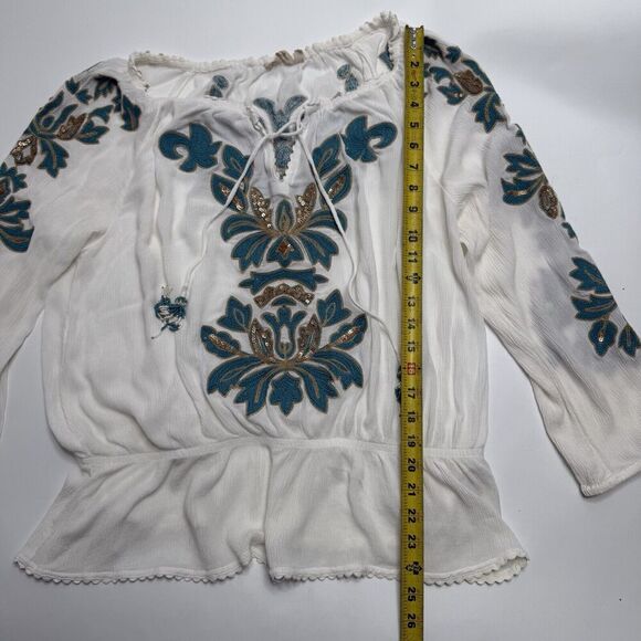 Soft Surroundings White Blue Embroidered Tunic Blouse Top M Medium Shirt Tassel - Picture 4 of 10